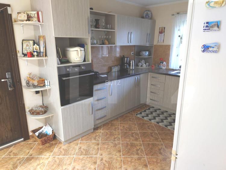 Casa 4 camere, 200 mp util, 1300 mp teren, Sculeni - 9