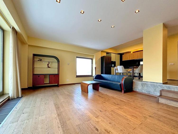 Apartament 3 camere cu priveliste, Drumul Poienii - 2