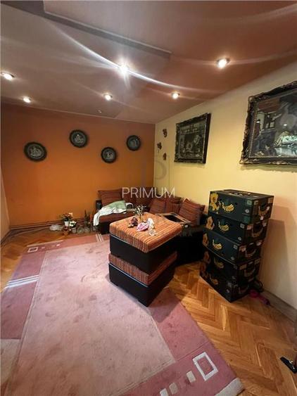 CIRCUMVALATIUNII - ETAJ 1 - BLOC IZOLAT - 4 camere - 2 bai - debara - decomandat - 12