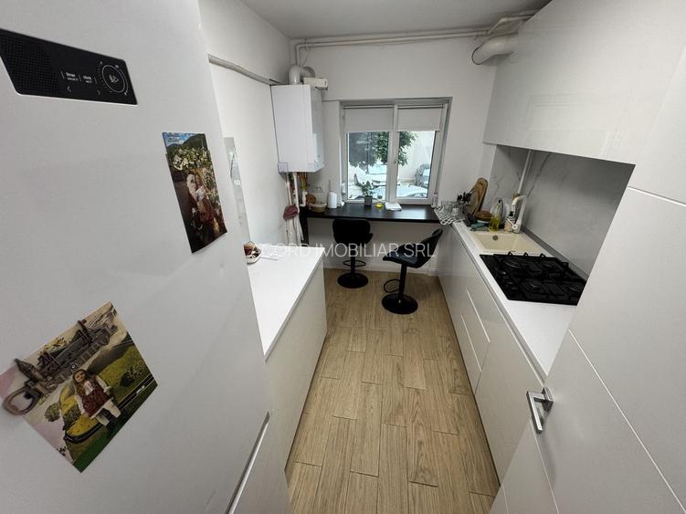 Apartament 3 camere zona Faleza Nord Renovat Total cu Centrala - 11