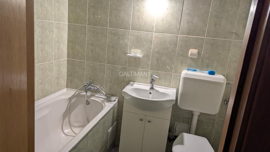 Apartament 4 camere  decomandat, 2 minute de Bulevardul  Constantin Brâncoveanu. - 17