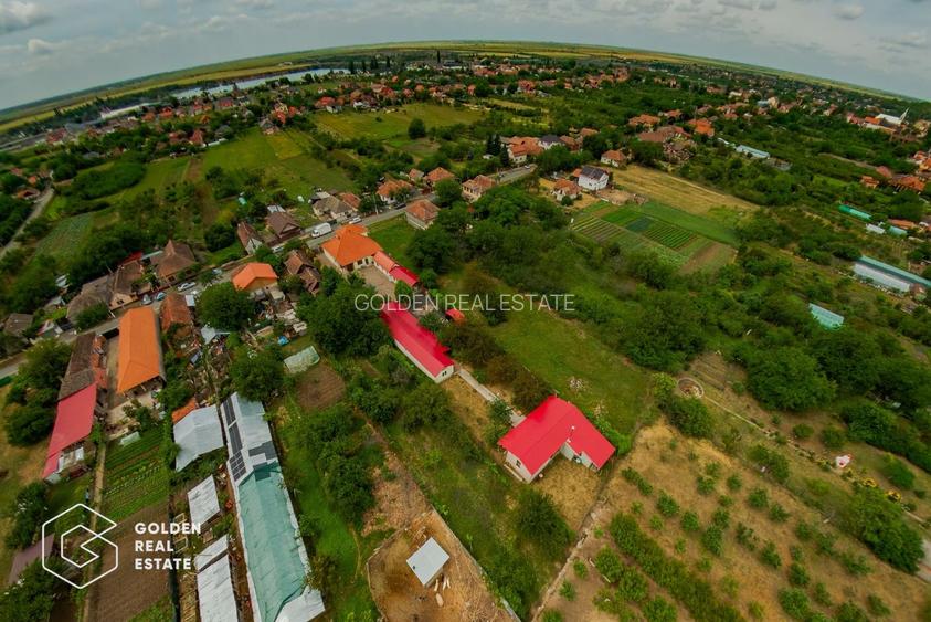 Afacere la cheie: Pensiune functionala sau casa de locuit, Ghioroc - 58