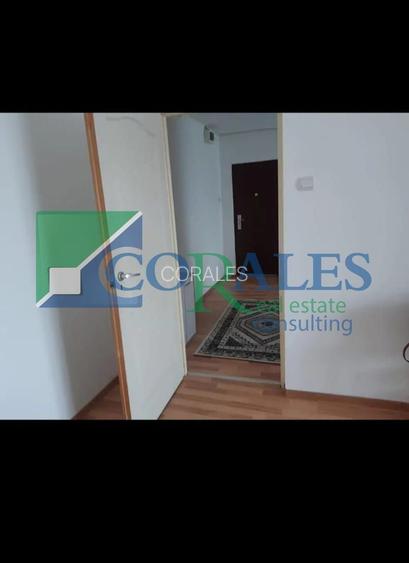 Disponibil imediat. Model mare. Mobilat si utilat - 7