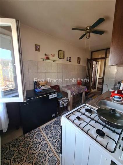 Apartament 2 camere decomandat Astra Carpatilor - 6