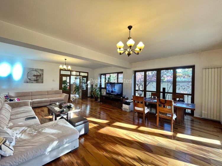 Casa - Damaroaia, Heerastrau, Expozitiei - 36