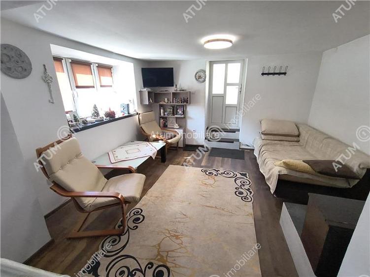 Casa renovata cu 4 camere si 2 bai in Gura Raului judet Sibiu - 14