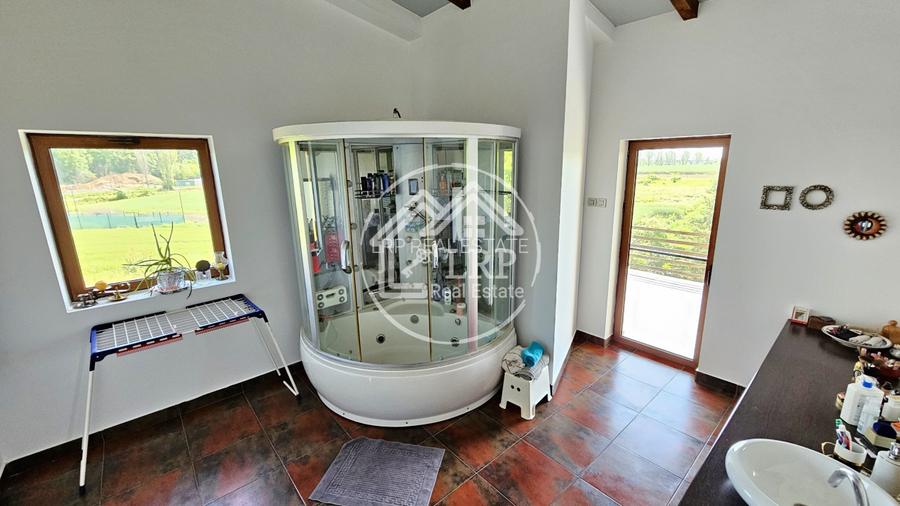 Ciolpani/Izvorani/Padurea Snagov-Vila 5 camere,P+1, 268mp utili, teren 1067mp - 28