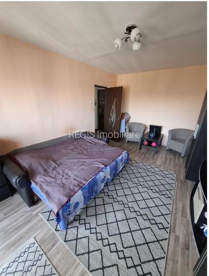 Apartament 3 camere cu parcare si boxa zona Spitalul Judetean - 3