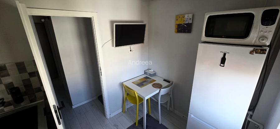 Inchiriere garsoniera - Piata Lahovari- Romana - 14