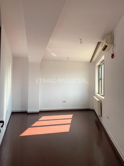 AFACERE LA CHEIE - SPALATORIE AUTO + BIROURI - 18