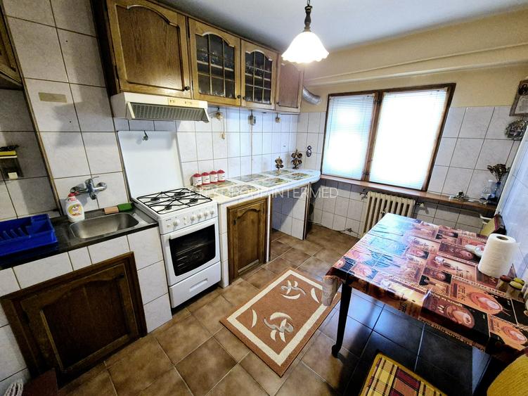 Casa de Cultura  - apartament 2 camere decomandate - 4