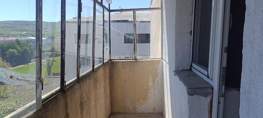 Apartament 3 camere de vanzare - 9