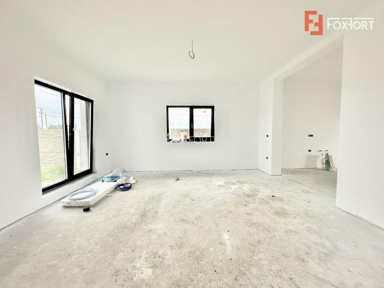 Casa individuala cu 4 camere - Toate utilitatile + Asfalt - Mosnita Noua - 4