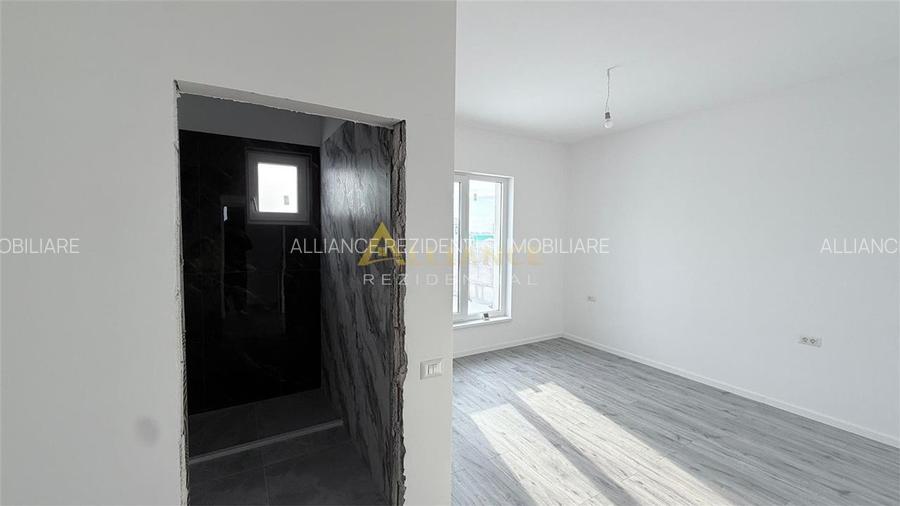 Casa Individuala - 3 camere - 2 bai - 371 mp teren - 12