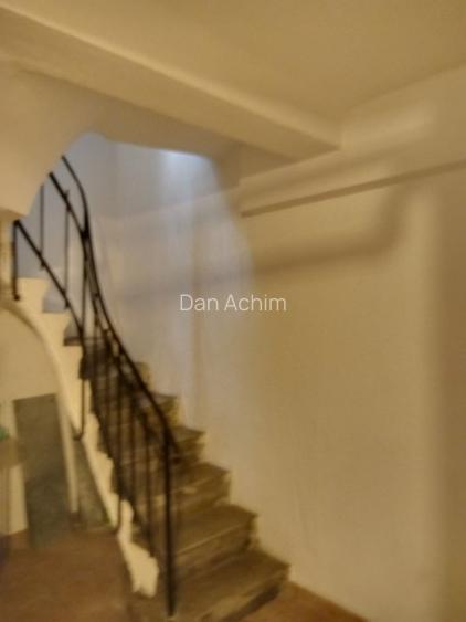 Inchiriez garsonieră București, Piața Victoriei, direct proprietar - 5