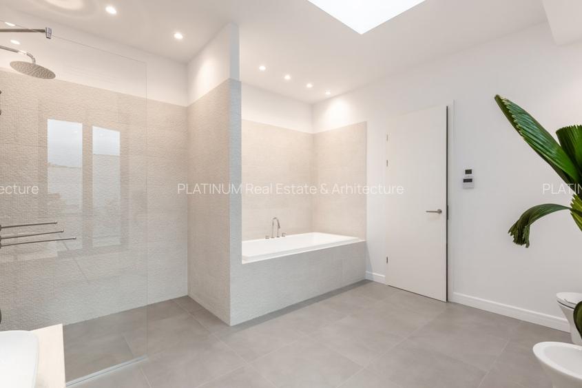 Exquisite Premium Villa for Sale: Unparalleled Elegance towards Baneasa Forest - 33