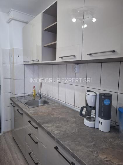 Micro 17, 2 camere amenajate modern, mobilate Pret 400 Euro - 7
