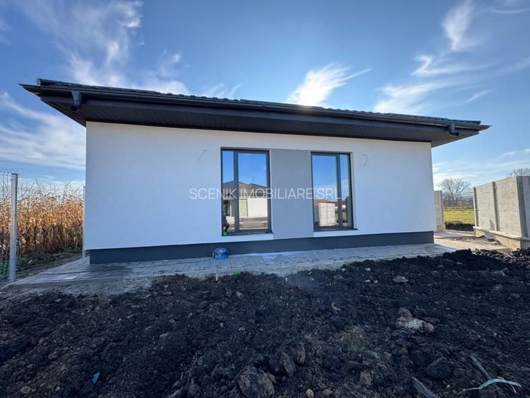 Casa noua, regim parter, mini cartier rezidential in Stupini - 10