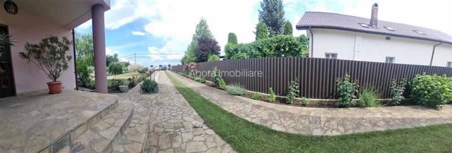 Vila de vanzare 200 mp cu anexe 40 mp si teren 1600 mp - 12