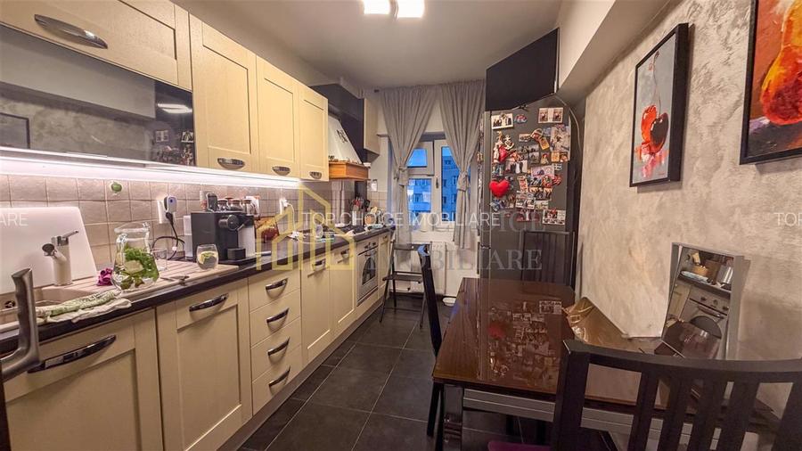 2 CAMERE CALEA MOSILOR - DECOMANDAT - RENOVAT COMPLET - ETAJ 9/10 - 12