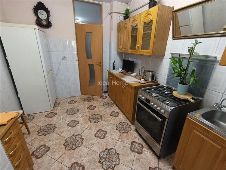 2 CAMERE DECOMANDAT SPATIOS - ETAJ 1 - BOXA - PACURARI - 4