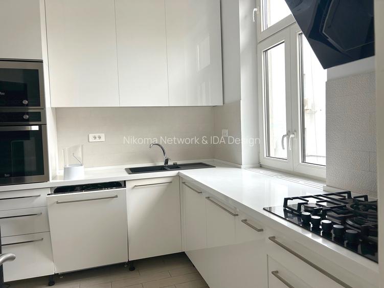 Vila recent renovata cu arhitectura superba pentru activități profesionale - 5