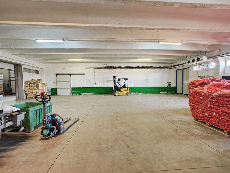 De închiriat hală cu spații frigorifice – 900 mp  - Comision 0% - 3