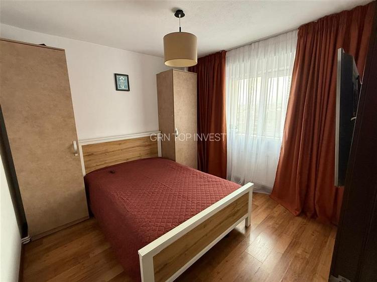 Apartament decomandat cu 3 camere si 2 bai in Turnisor - 5