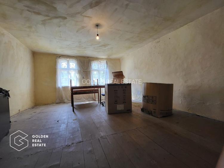 Casa cu teren de 1807 mp, Oras Lipova - 3