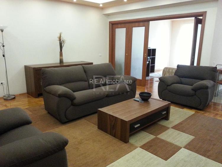 Apartament 3 camere, zona Nordului - 22
