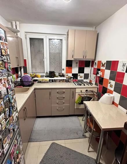 Iancului,Metrou ,Etajul 3/8,Reabilitat,DECOMANDAT,Bacon,Mobilat,UTILAT,Liber! - 3