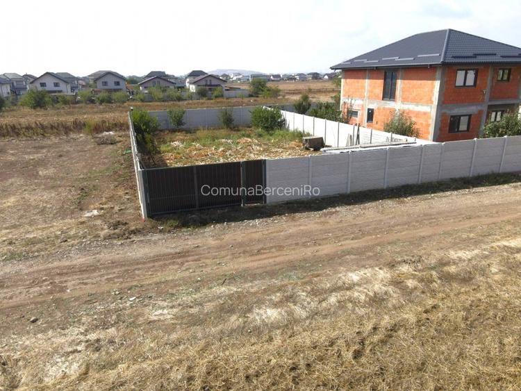 Teren Intravilan Fluturilor in rate | utilitati: curent, gaze | #UG8E - 6