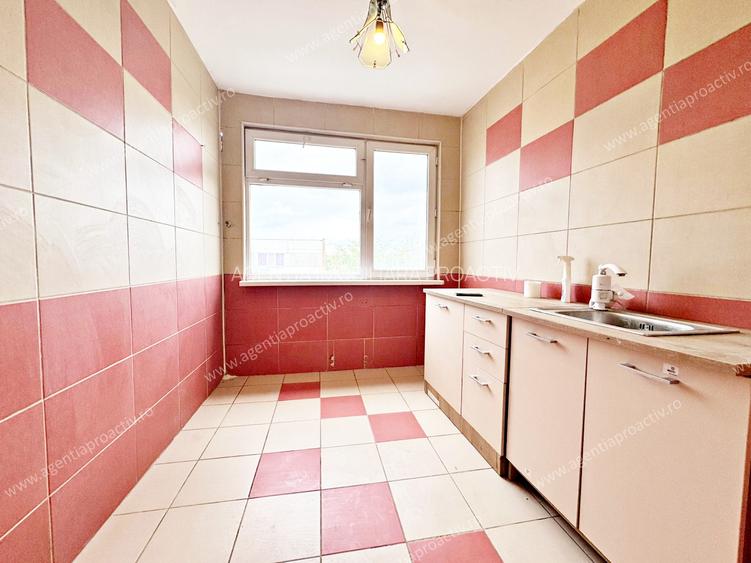 Apartament cu 3 camere, în cartierul Micro 16, 70 mp. - 4