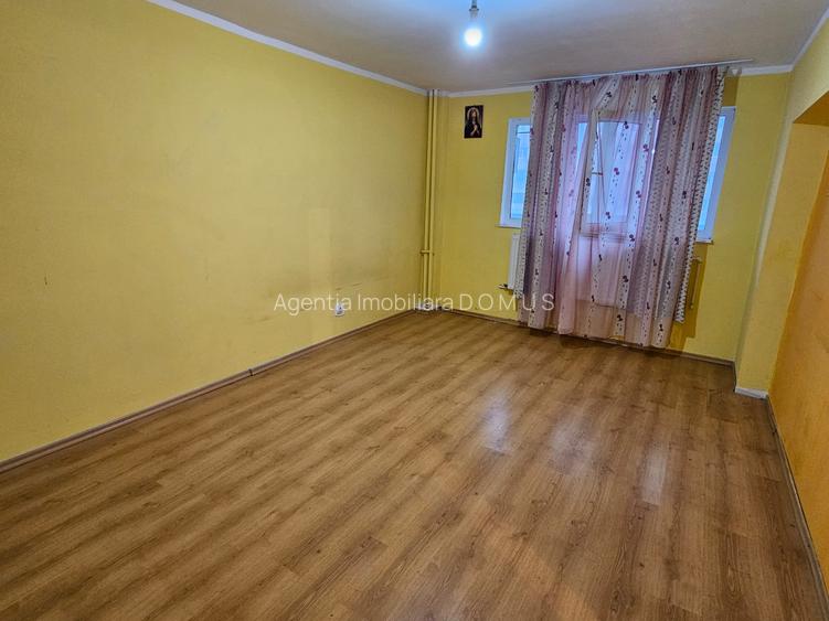 4 camere dec. Micro 18, etaj 1, 90mp, centrala termica - 4