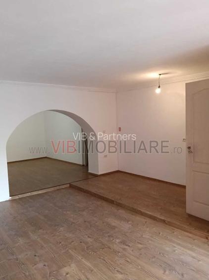 Arad - Spatiu comercial pe Metianu, parter plus etaj - 9