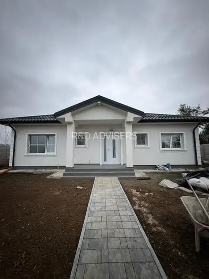 Casa Noua 3 camere Finisaje Lux | 500 m Padure Cernica | Teren 430 mp - 2