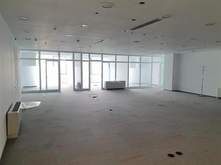 Inchirieri spatii de birouri - pasaj Baneasa de la 160 mp - 4