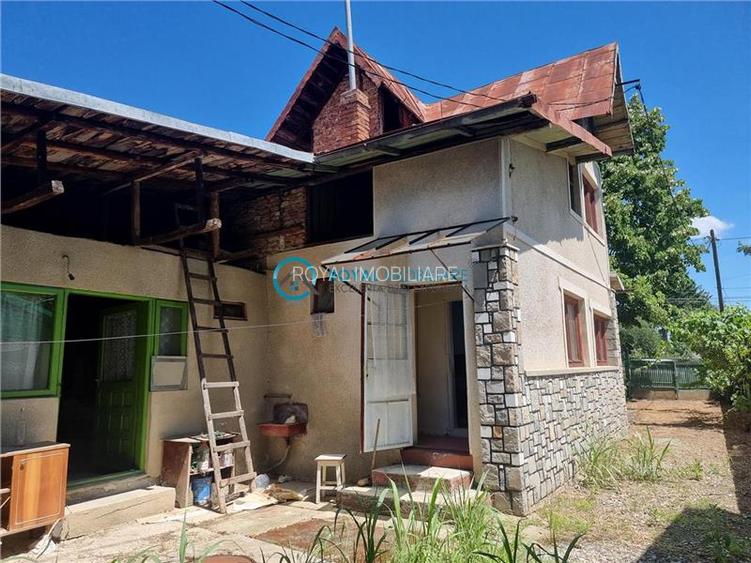 Royal Imobiliare - Vanzare Vila zona Blejoi - 2