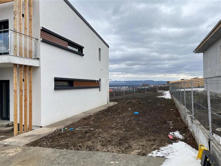 Vila FINALIZATA SI INTABULATA 4 Camere - Valea Adanca - 5 Drumuri - 3