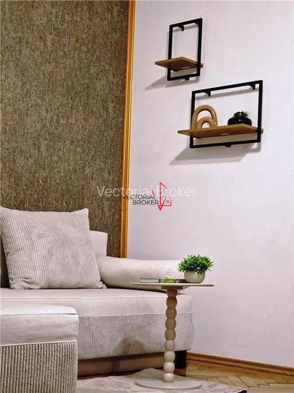 Garsoniera Ultracentrala Universitate Maria Rosetti locuinta sau SALON - 6