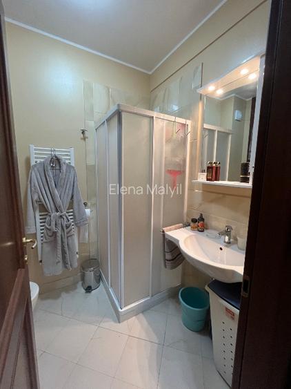 apt 3 camere bloc boutique Villa De Lux Ovidiu - 4