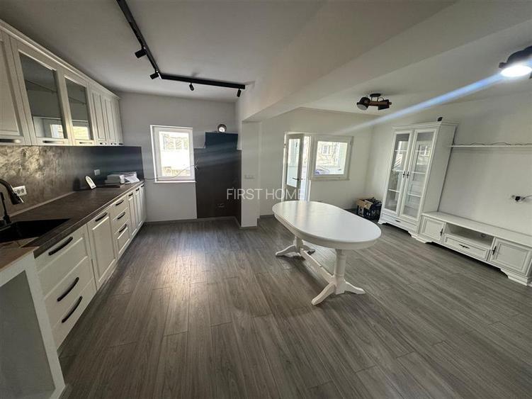 Ap 4 cam transformat in 3, et 1, renovat complet, zona Inspectoratul Scolar - 3