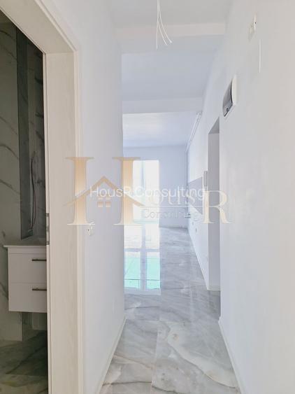 Aproape de Hotel IQ. Etajul 1. Model cu 2 balcoane. - 4