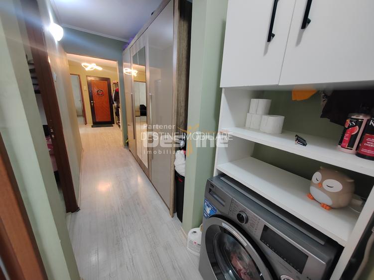 Apartament 3 camere DECOMANDAT 76 mp - cartier NICOLINA - 9