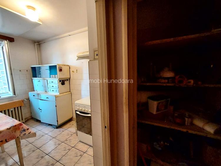 Apartament 3 camere, Deva suprafata totala utila 8 – str. Titu Maiorescu, parter - 7
