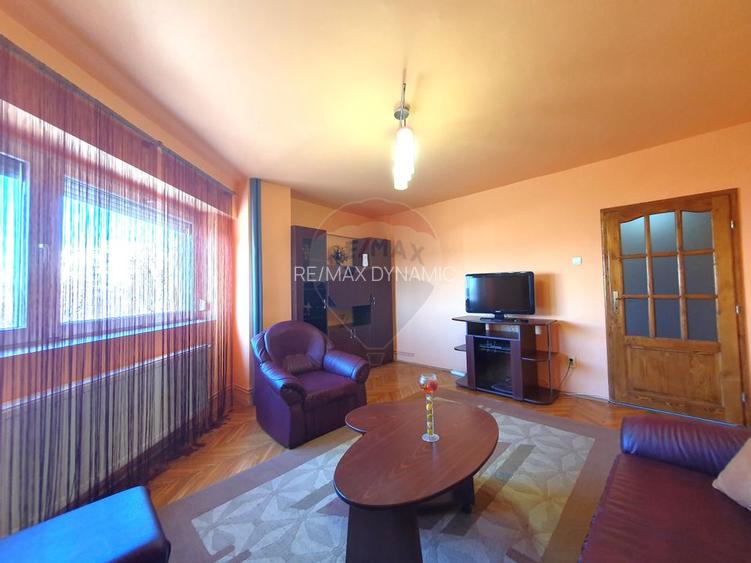 Inchiriez apartament 2 camere Vlaicu, decomandat, etaj 2, centrală gaz - 4