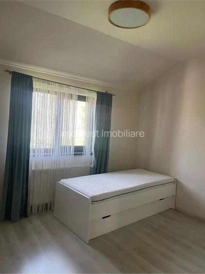 Giroc-Lidl | 4 camere | Mobilată complet | Curte amenajată | 3 parcări - 9