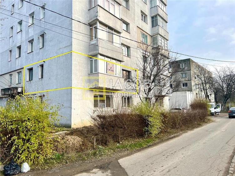 Apartament 3 camere decomandate, etaj 1, str. Narciselor 15, Bacau - 21