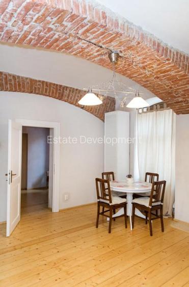 COMISION 0 - Apartament 2 camere ULTRACENTRAL cu loc de parcare - 4