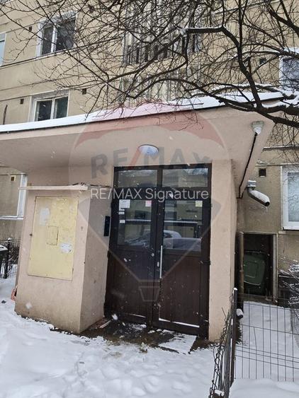 DE VANZARE Apartament 2 camere RENOVAT 2024 - 39